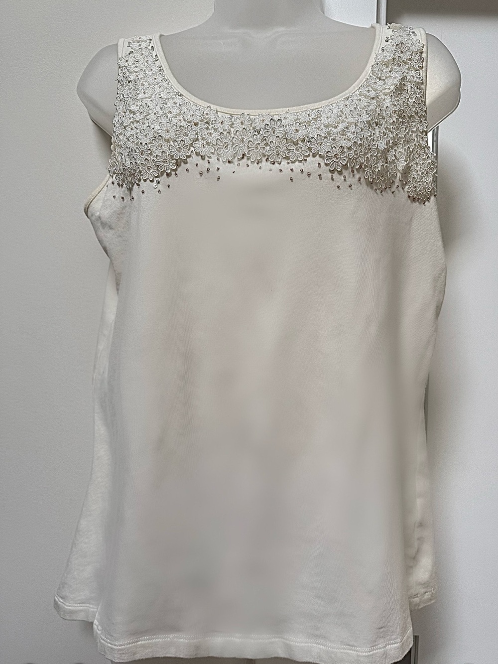 Ivory Floral Applique - Sleeveless Top